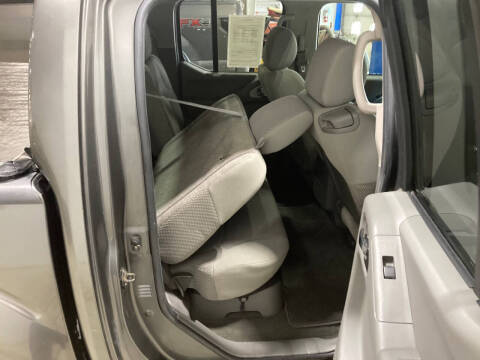 2009 Nissan Frontier SE V6