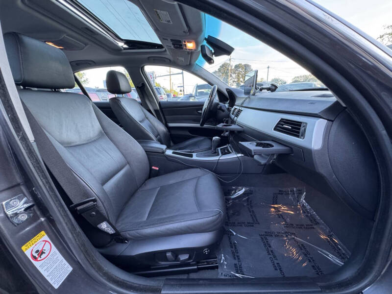 2006 BMW 3 Series 330i