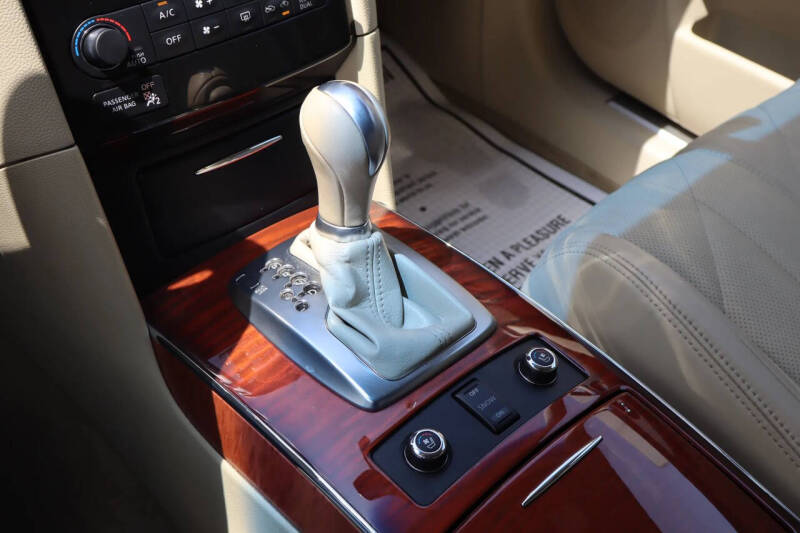 2015 Infiniti QX70