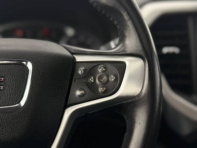 2017 GMC Acadia SLT-1