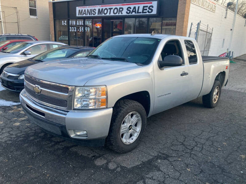 2010 Chevrolet Silverado 1500 for sale at Thomas Anthony Auto Sales LLC DBA Manis Motor Sale in Bridgeport CT