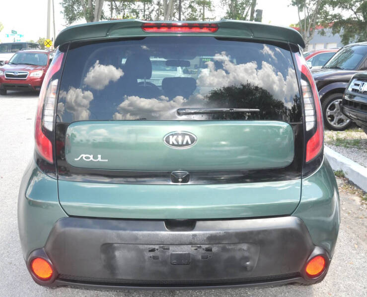 2014 Kia Soul +