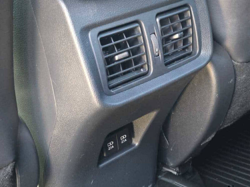 2022 Toyota Venza XLE