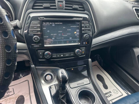 2017 Nissan Maxima