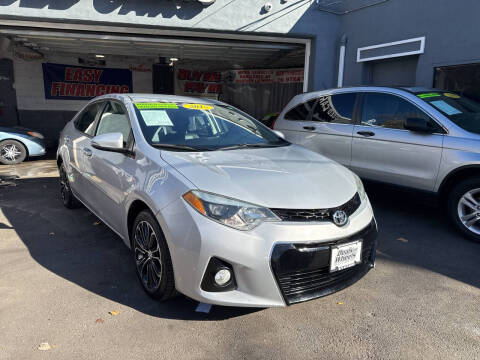 2015 Toyota Corolla S