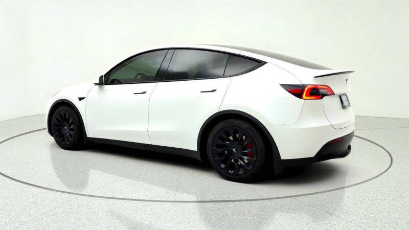 2023 Tesla Model Y Performance