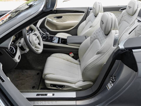 2022 Bentley Continental GTC V8