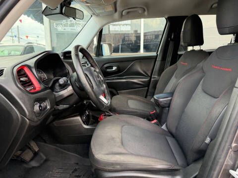 2016 Jeep Renegade Trailhawk