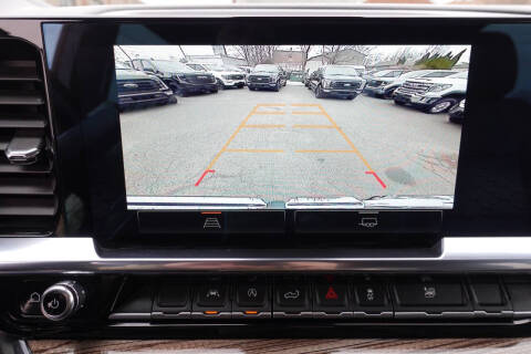 2024 GMC Sierra 1500 Elevation Standard