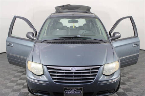 2007 Chrysler Town and Country Limited