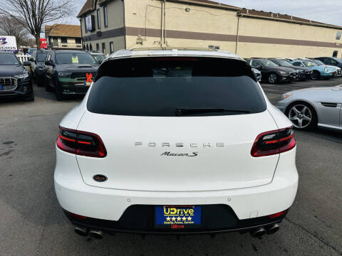 2015 Porsche Macan S