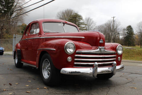 1948 Ford Deluxe