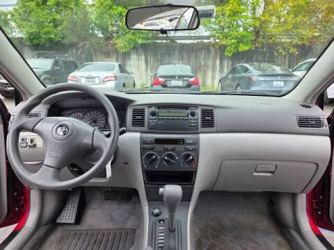 2004 Toyota Corolla CE