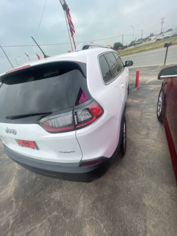 2019 Jeep Cherokee Latitude