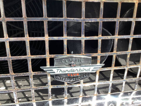 1957 Ford Thunderbird