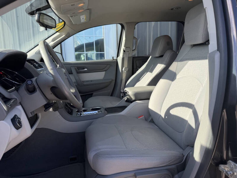 2016 GMC Acadia SLE-1