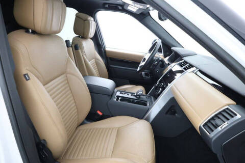 2023 Land Rover Discovery P360 HSE R-Dynamic