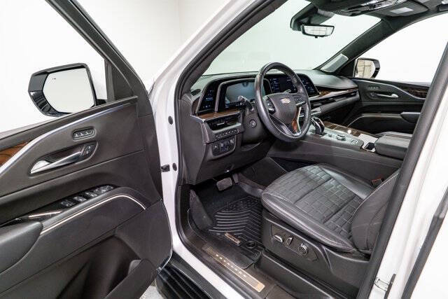 2022 Cadillac Escalade Sport Platinum