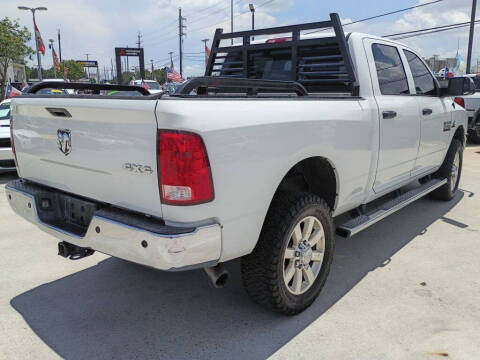 2016 RAM 2500 Laramie