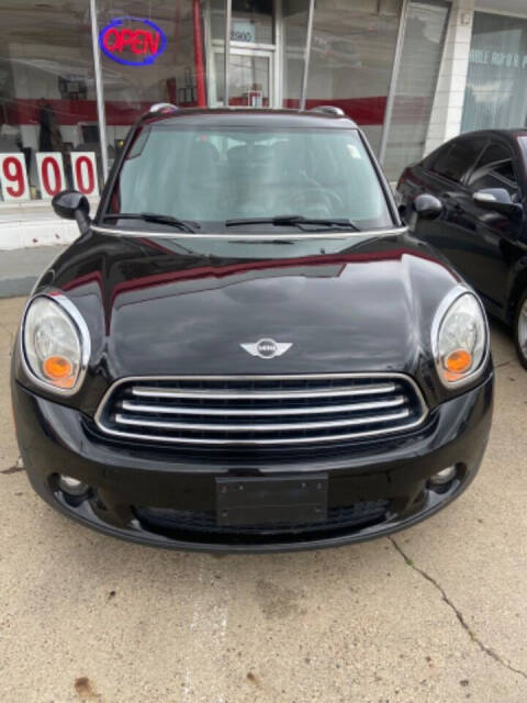 2011 MINI Cooper Countryman for sale at M & M Motors in Des Moines, IA