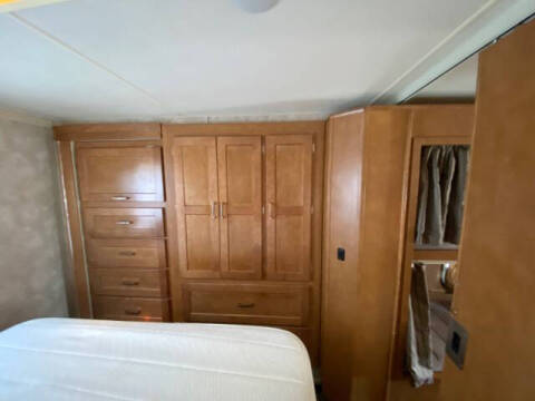 2018 Ford E-Series E-450 SD