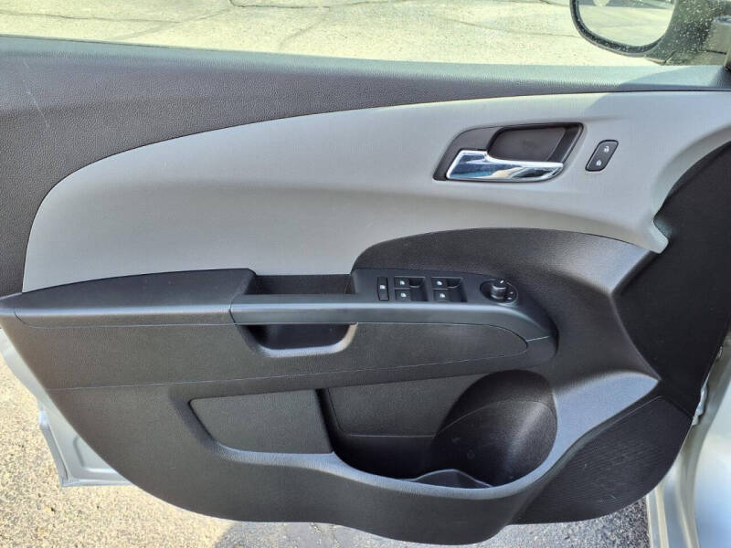2014 Chevrolet Sonic LT Auto