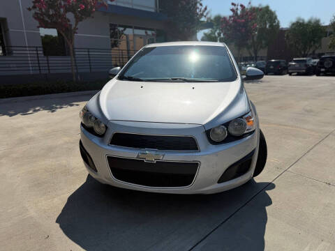 2016 Chevrolet Sonic LT Auto