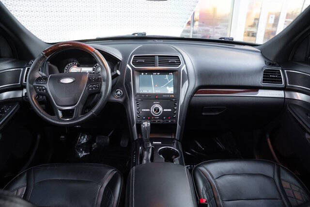 2019 Ford Explorer Platinum