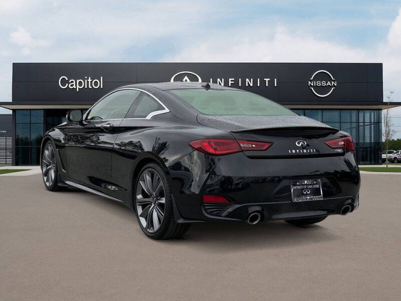 2022 Infiniti Q60 Red Sport 400
