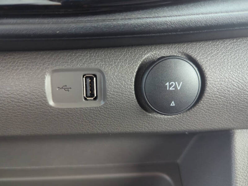 2025 Ford Transit 350 XLT