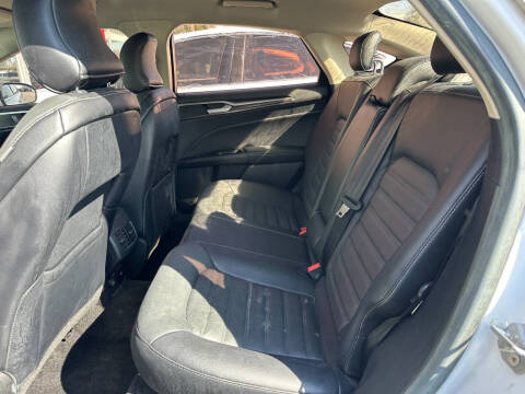 2018 Ford Fusion Hybrid SE