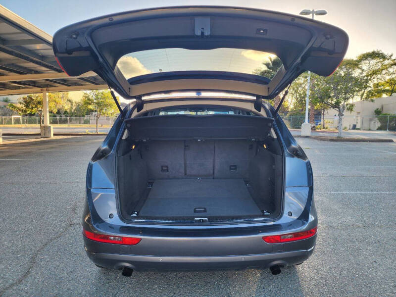 2012 Audi Q5 2.0T quattro Premium Plus