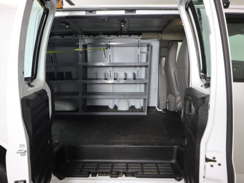 2020 Chevrolet Express 2500