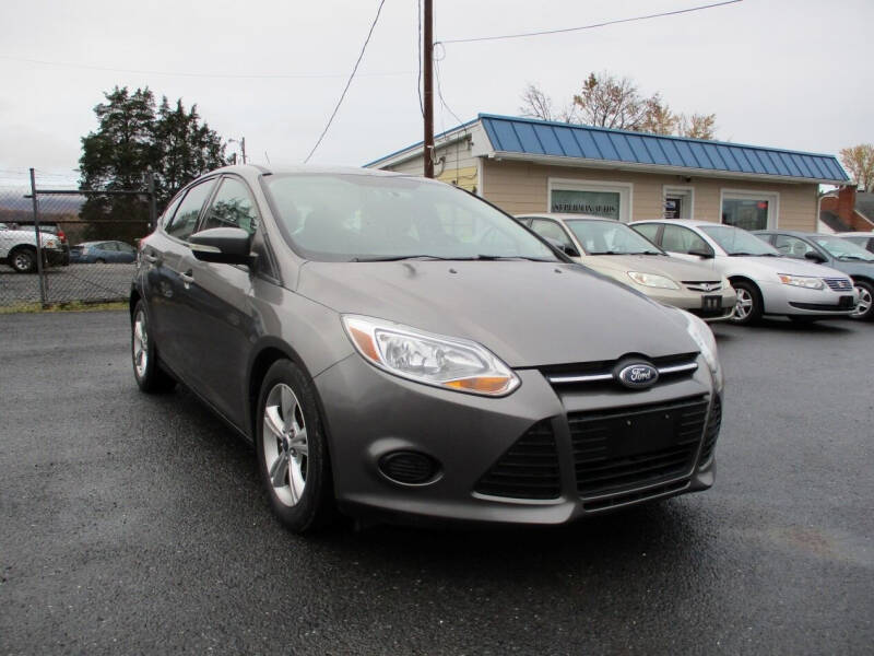 2014 Ford Focus for sale at Supermax Autos in Strasburg VA