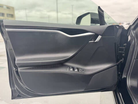 2013 Tesla Model S