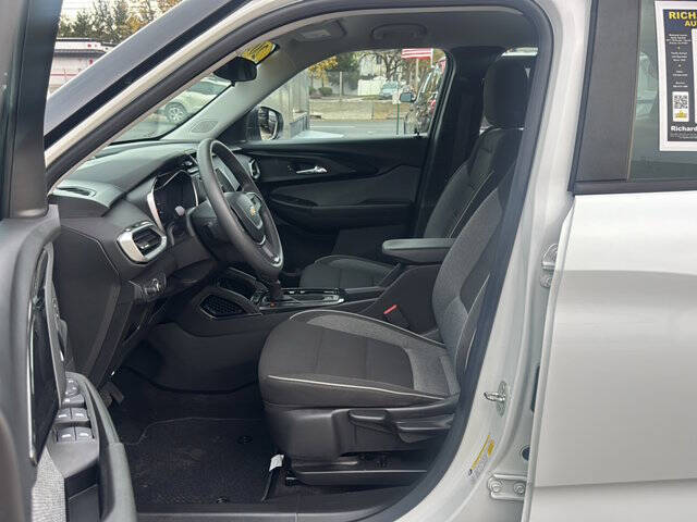 2023 Chevrolet TrailBlazer LS