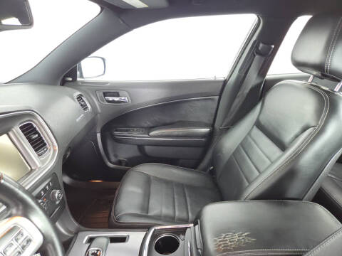 2013 Dodge Charger SXT Plus