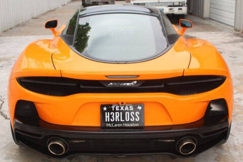 2023 McLaren GT
