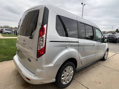 2017 Ford Transit Connect XLT