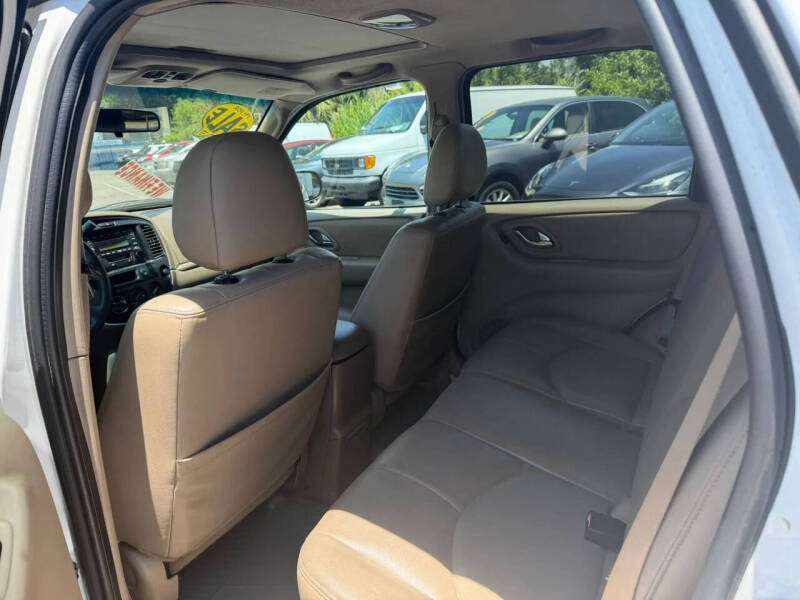 2002 Mazda Tribute