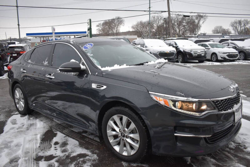 2016 Kia Optima EX's photo