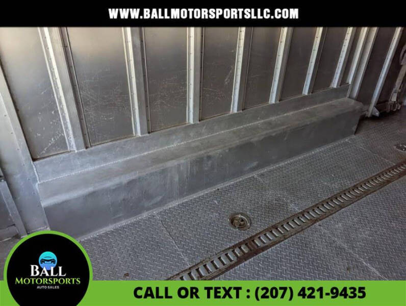 2004 Featherlite Trailer Two Car Hauler