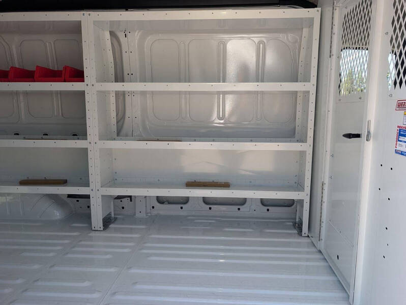 2025 Ford Transit 350