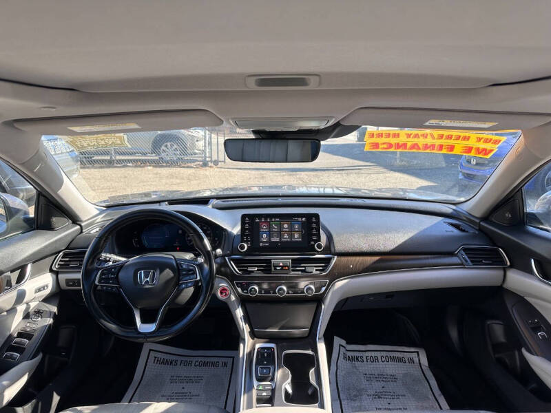 2018 Honda Accord Hybrid Touring