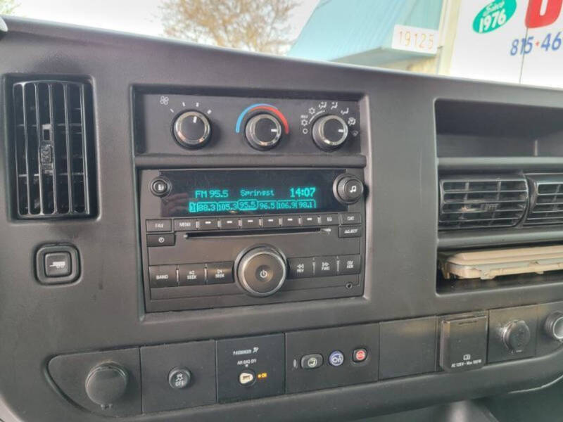 2016 Chevrolet Express LS 2500