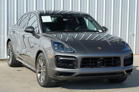 2022 Porsche Cayenne GTS Coupe