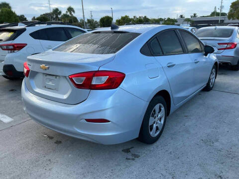 2017 Chevrolet Cruze LS Auto