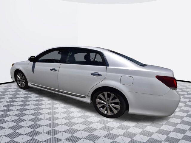 2011 Toyota Avalon Limited