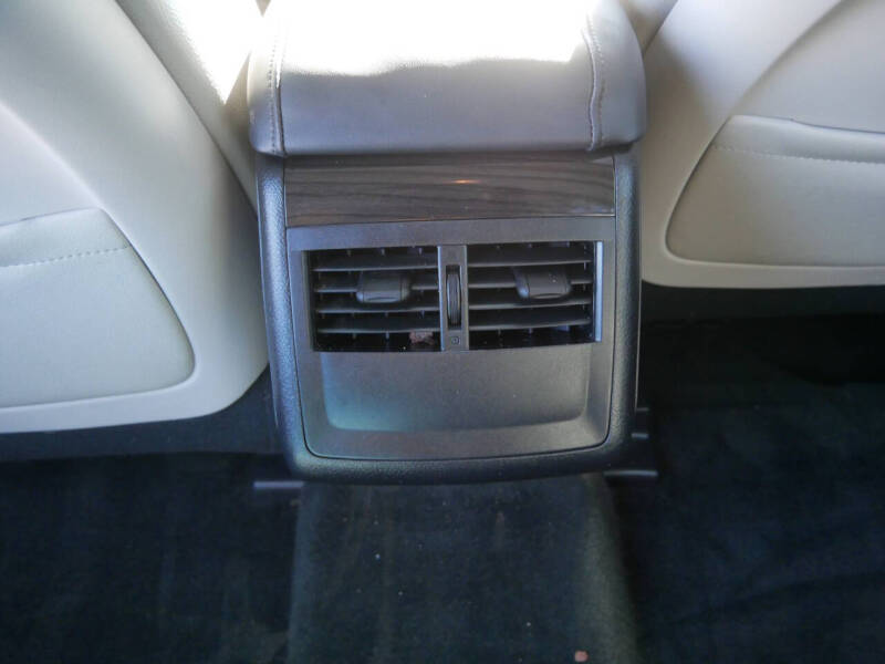 2013 Toyota Avalon XLE Premium