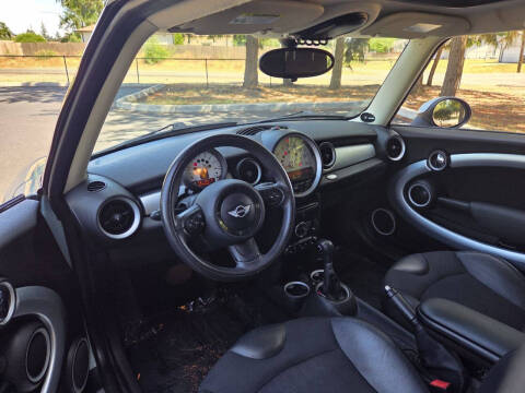 2012 MINI Cooper Hardtop